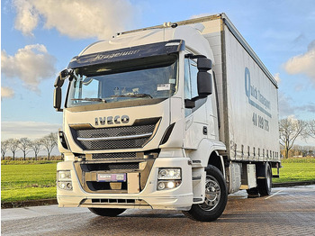 Тентованный грузовик IVECO Stralis