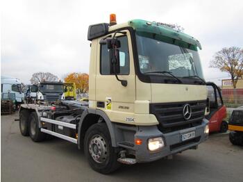 Крюковой мультилифт MERCEDES-BENZ Actros 2636