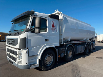 Грузовик-цистерна VOLVO FM 460