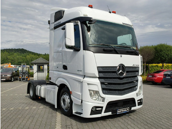 Тягач MERCEDES-BENZ Actros 1845