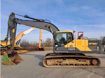 Гусеничный экскаватор VOLVO EC220EL