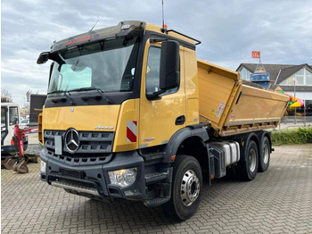 Самосвал MERCEDES-BENZ Arocs 2643