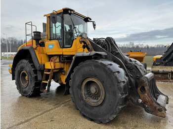 Колёсный погрузчик VOLVO L150H