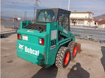 Мини-погрузчик с бортовым поворотом BOBCAT 753: фото 3