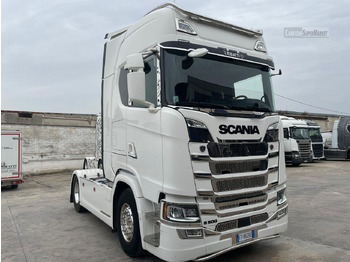 Тягач SCANIA S 500