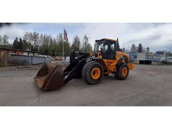 Колёсный погрузчик JCB 457