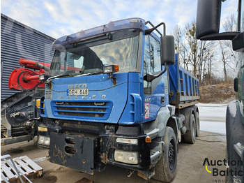 Самосвал IVECO