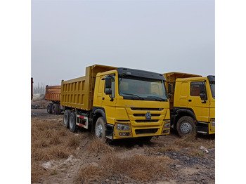 Самосвал SINOTRUK HOWO