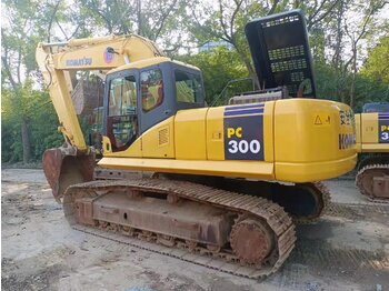 Гусеничный экскаватор KOMATSU PC300