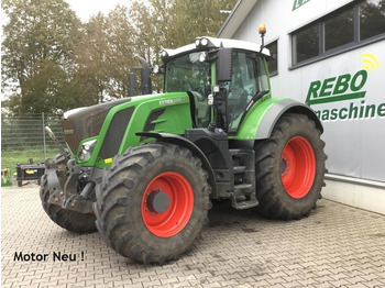 Трактор FENDT 828 Vario