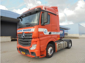 Тягач MERCEDES-BENZ Actros 1840