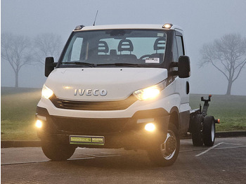 Коммерческий автомобиль IVECO Daily 35c14