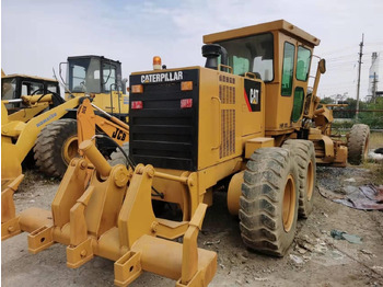 Грейдер CATERPILLAR 120H