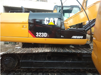 Гусеничный экскаватор CATERPILLAR 323DL