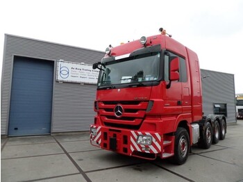 Тягач MERCEDES-BENZ Actros 4165