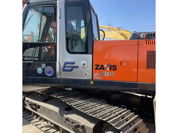 Экскаватор HITACHI ZX200