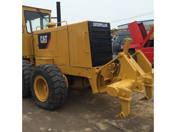 Грейдер CATERPILLAR 140H