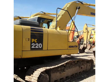 Экскаватор KOMATSU PC200