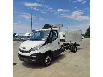 Коммерческий автомобиль IVECO DAILY 35C14: фото 2