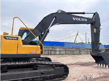 Гусеничный экскаватор VOLVO EC240