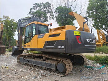 Гусеничный экскаватор VOLVO EC250DL