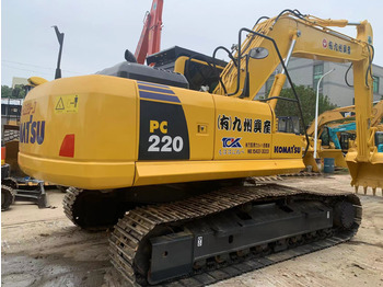 Гусеничный экскаватор KOMATSU PC220