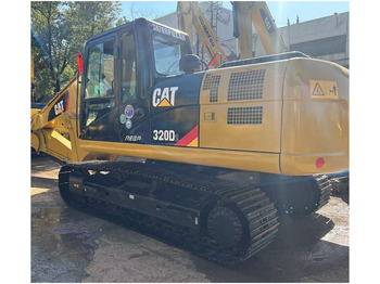 Гусеничный экскаватор CATERPILLAR 320D2