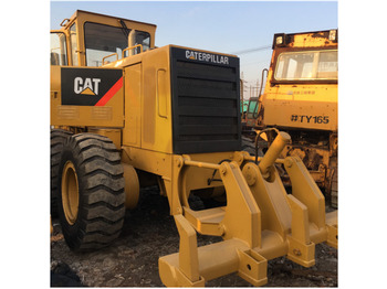 Грейдер CATERPILLAR 140K