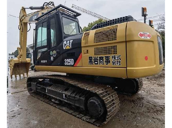 Гусеничный экскаватор CATERPILLAR 320D