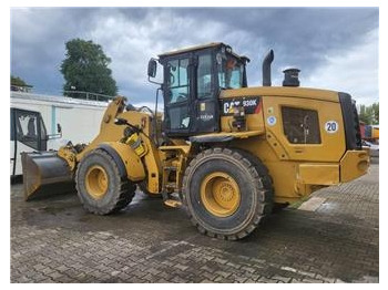 Колёсный погрузчик CATERPILLAR 930K