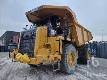 Карьерный самосвал CATERPILLAR 772