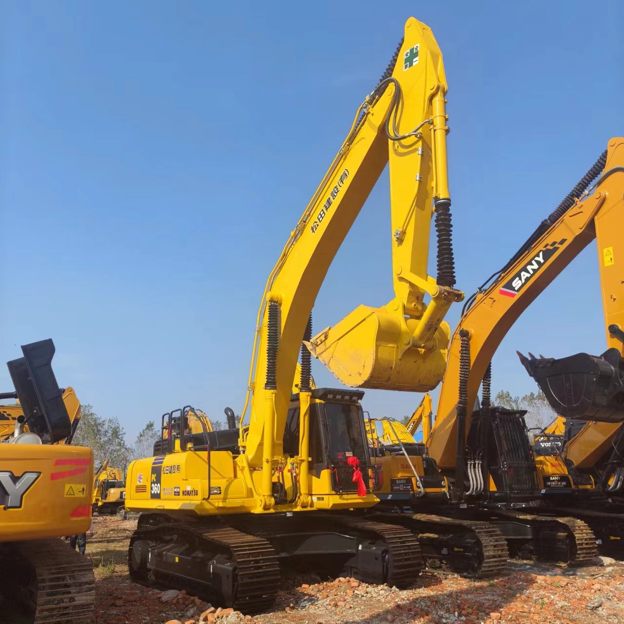 Гусеничный экскаватор KOMATSU PC360