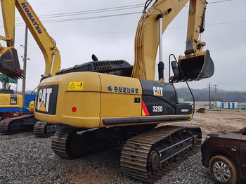 Гусеничный экскаватор CATERPILLAR 329D