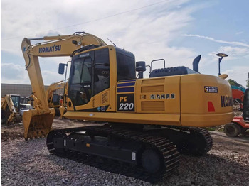 Гусеничный экскаватор KOMATSU PC220-8