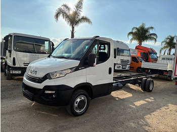 Коммерческий автомобиль IVECO Daily 35C15