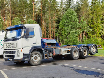 Грузовик-шасси VOLVO FM13