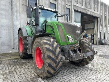 Трактор FENDT 828 Vario