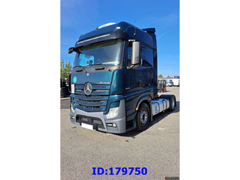 Тягач MERCEDES-BENZ Actros 1843