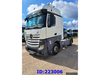 Тягач MERCEDES-BENZ Actros 1845