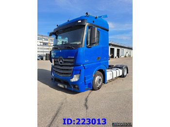 Тягач MERCEDES-BENZ Actros 1845