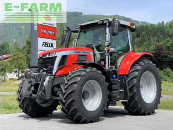 Трактор MASSEY FERGUSON 100 series