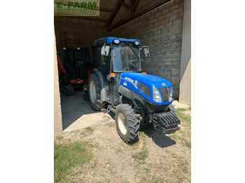 Трактор NEW HOLLAND T4