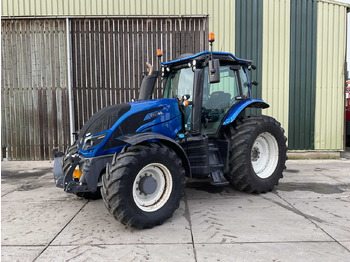 Трактор VALTRA T174