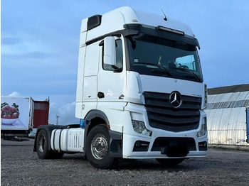 Тягач MERCEDES-BENZ Actros 1845