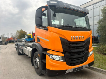 Грузовик-шасси IVECO