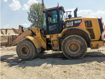 Колёсный погрузчик CATERPILLAR 962M