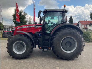 Трактор MASSEY FERGUSON 8735