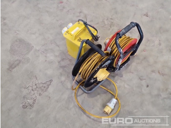 Строительное оборудование 110 Volt Transformer, 110 Volt Extention Leads (3 of): фото 3