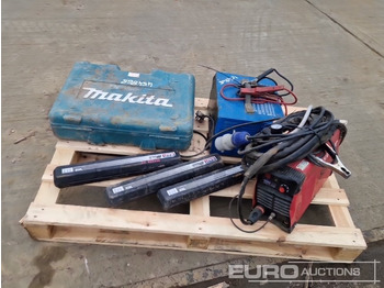 Строительное оборудование Sealey 230Volt Welder, Draper 230Volt Battery Charger/Starter, Makita TW1000 110Volt Impact Wrench, Sealey Micrometer Torqe Wrench (3 of): фото 4