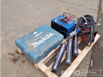 Строительное оборудование Sealey 230Volt Welder, Draper 230Volt Battery Charger/Starter, Makita TW1000 110Volt Impact Wrench, Sealey Micrometer Torqe Wrench (3 of): фото 3